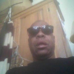 Meet your Posher, Larry